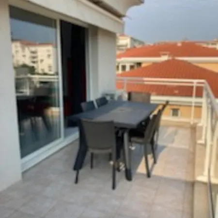 Apartman Antibes Les Pins In A Very Nice And Modern Residence