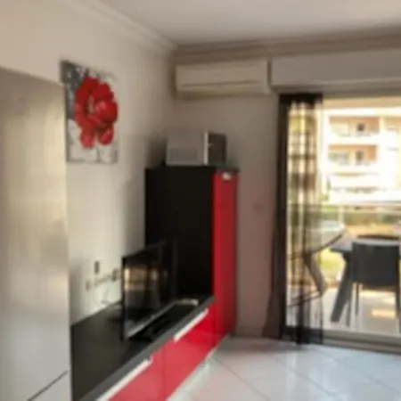Apartman Antibes Les Pins In A Very Nice And Modern Residence *